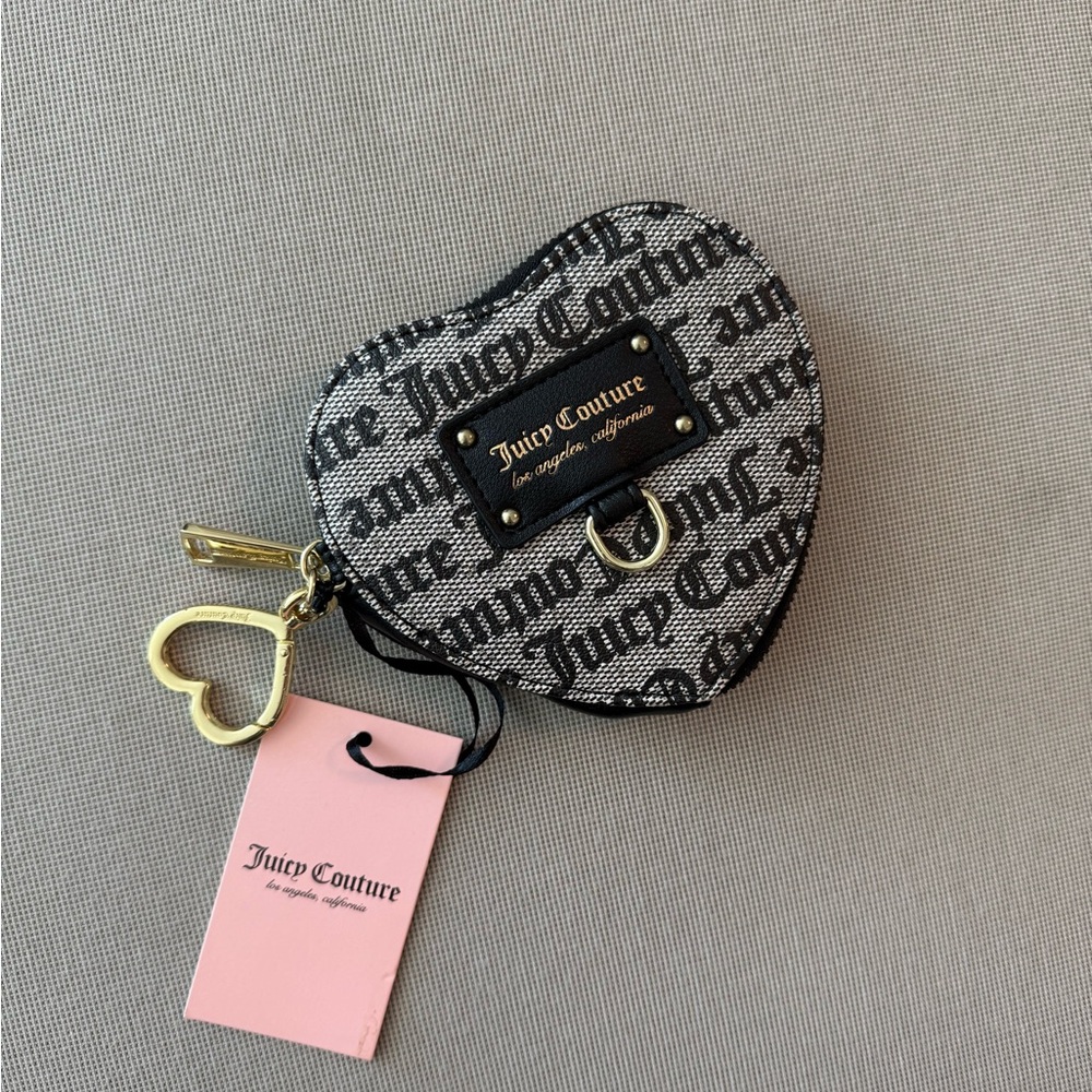 NWT Juicy Couture Heart-Shaped Coin Purse